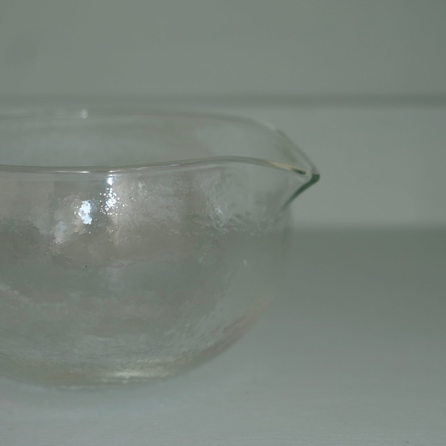 Textured Glass Matcha Bowl with Spout