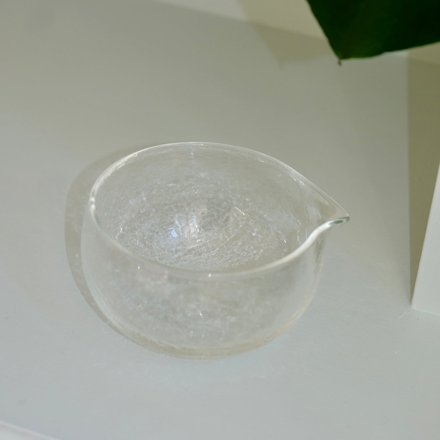 Textured Glass Matcha Bowl with Spout