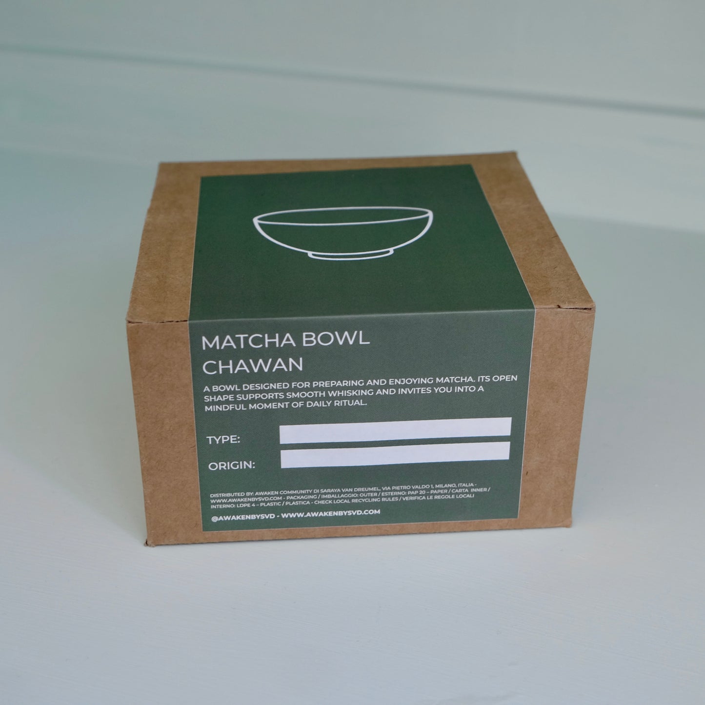 Textured Glass Matcha Bowl with Spout