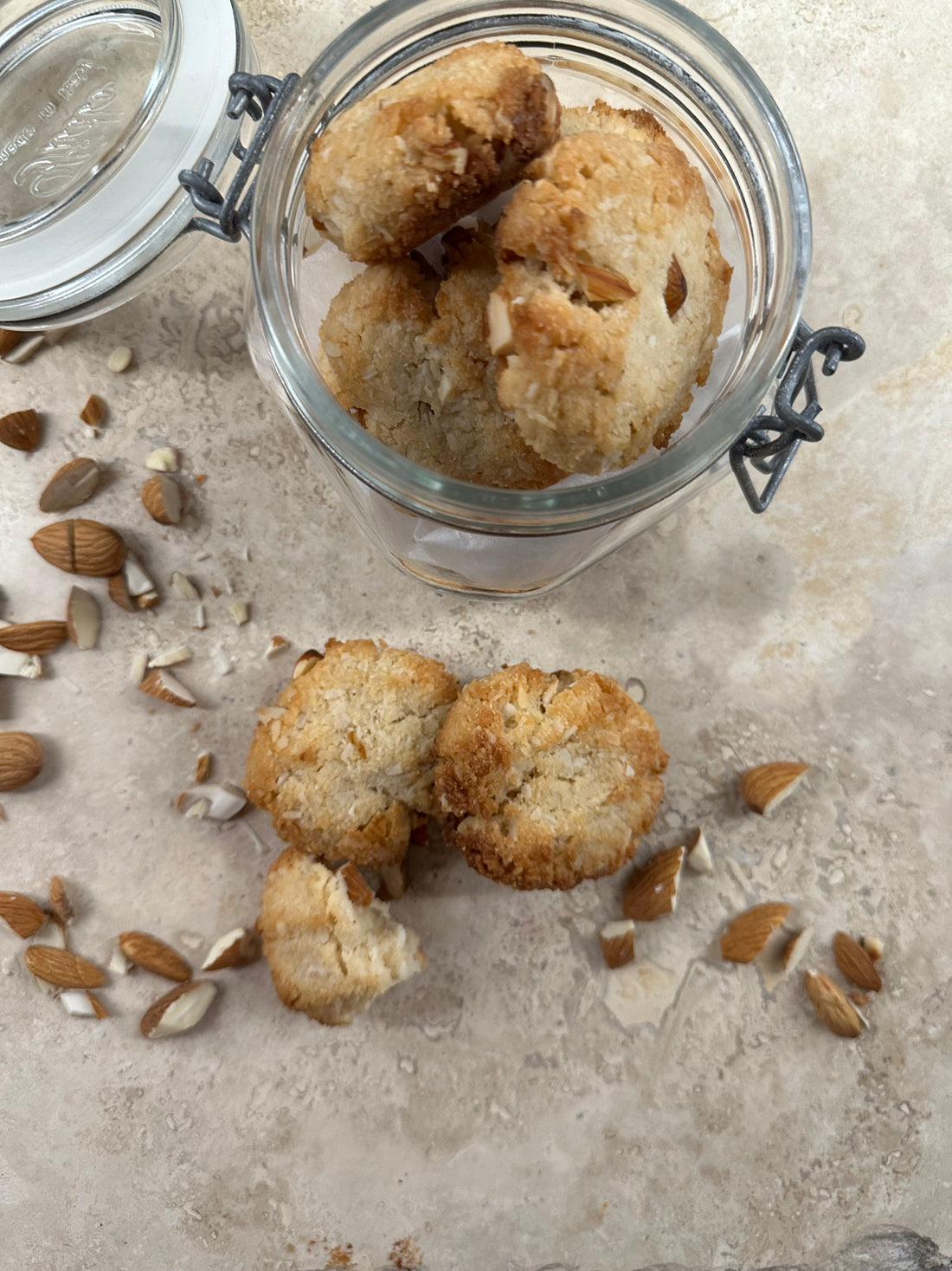 vegan gluten free coconut and almond cookies